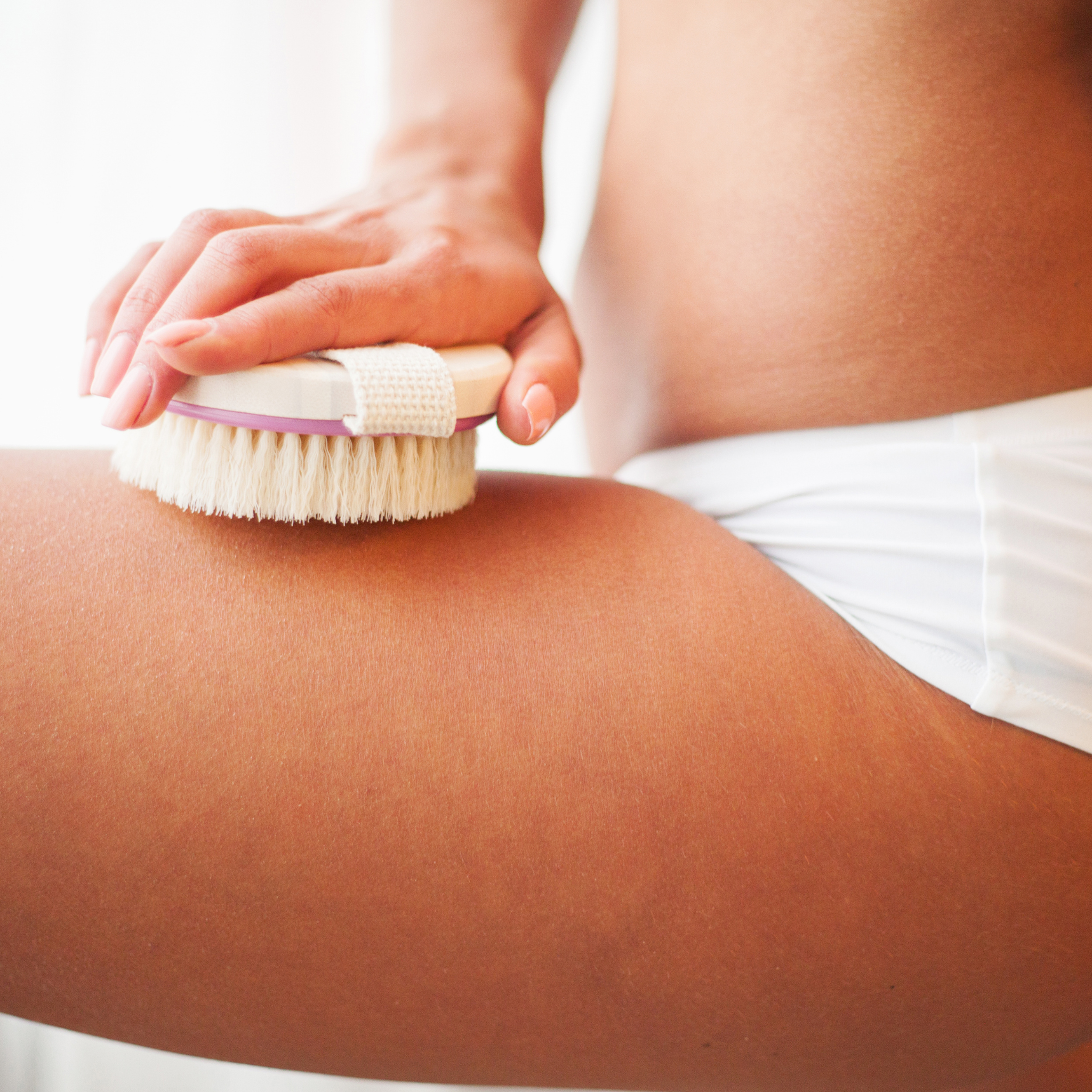 How to Dry Body Brush: Benefits, Technique & Everything You Need to Know