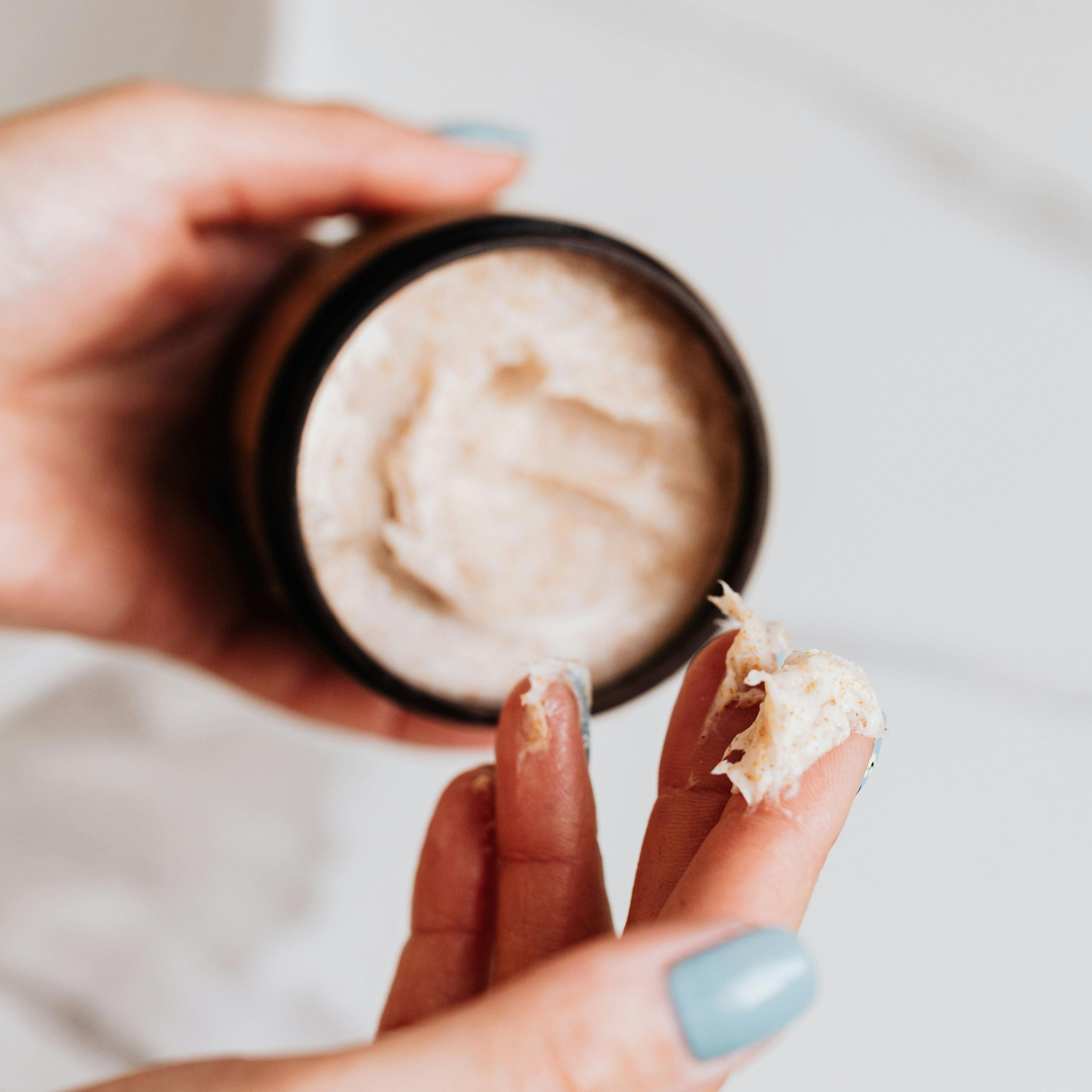 Topical Magnesium Oil & Butter: Benefits, How to Use It & Why It Works